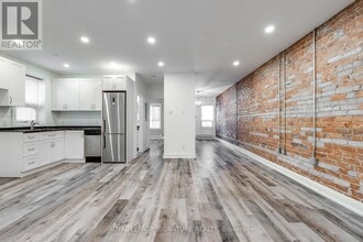 Building Photo - 421 Danforth Ave