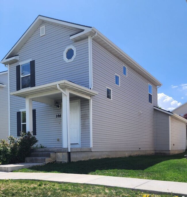 Building Photo - 146 Aparicio Dr