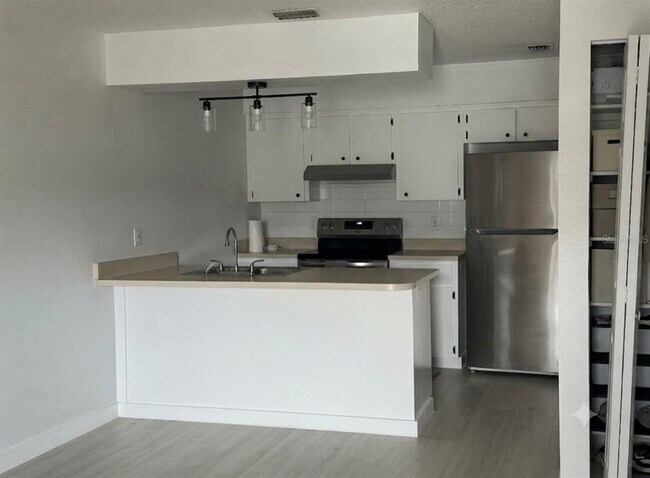 Foto del edificio - 5355 SE 29th Pl