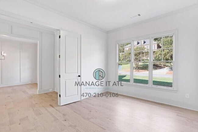 Foto del edificio - Beautiful 5 bedroom house in Suwanee. Lambert High School district!