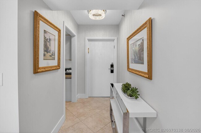 Building Photo - 4748 S Ocean Blvd