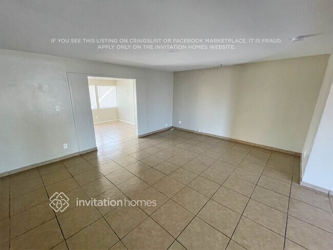 Foto del edificio - 2107 W San Miguel Ave