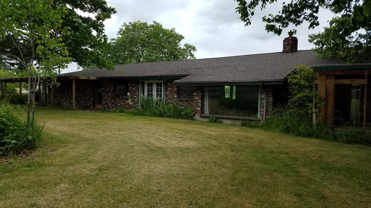 6980 Goodwin Rd, Everson, WA 98247 House Rental in Everson, WA