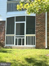 Building Photo - 6510 Lake Park Dr