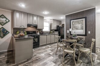 Building Photo - 5504 Blindmans Cove