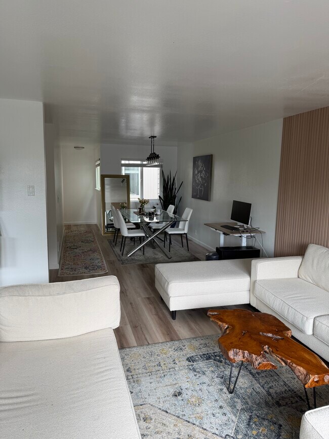 Foto del edificio - 1040 Fell St