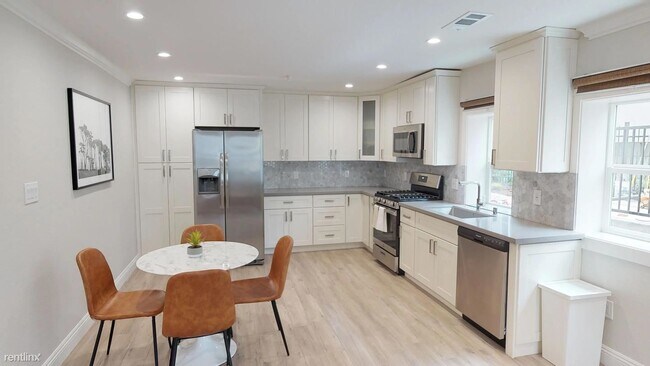 Foto del edificio - 1 br, 1 bath House - 1128 Adeline St Priva...