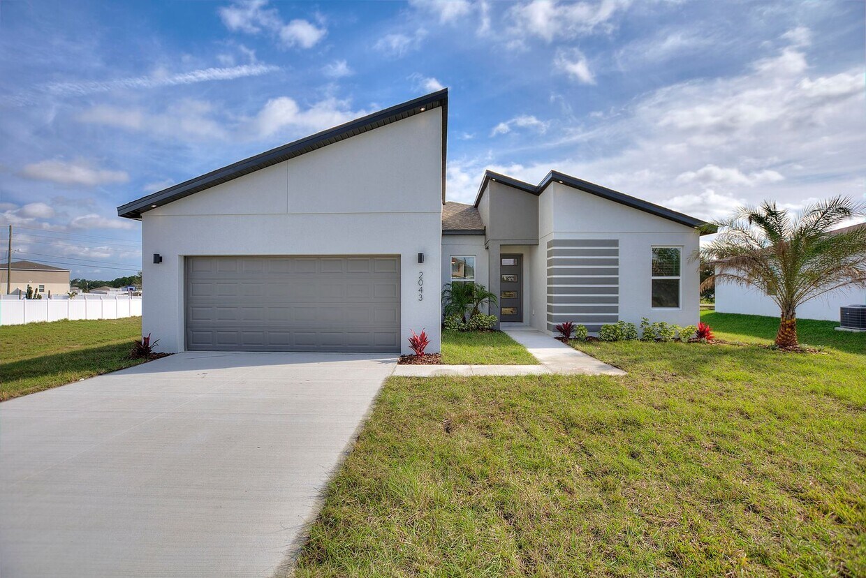 2215 Pecos Ct, Poinciana, FL 34759 House Rental in Poinciana, FL