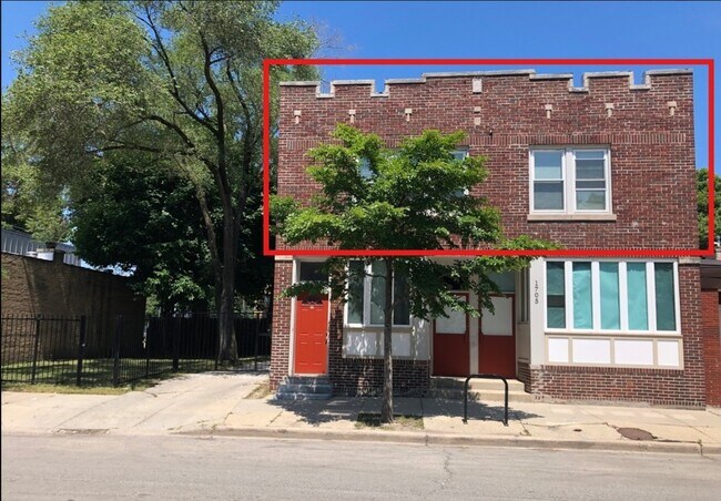 Foto del edificio - 1705 Simpson St