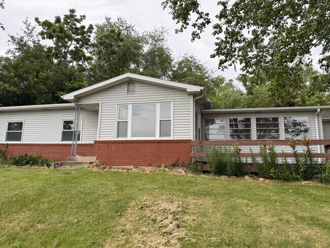 Foto del edificio - 11217 S Cottonwood St