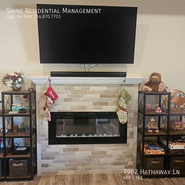 Foto del edificio - 7902 Hathaway Ln