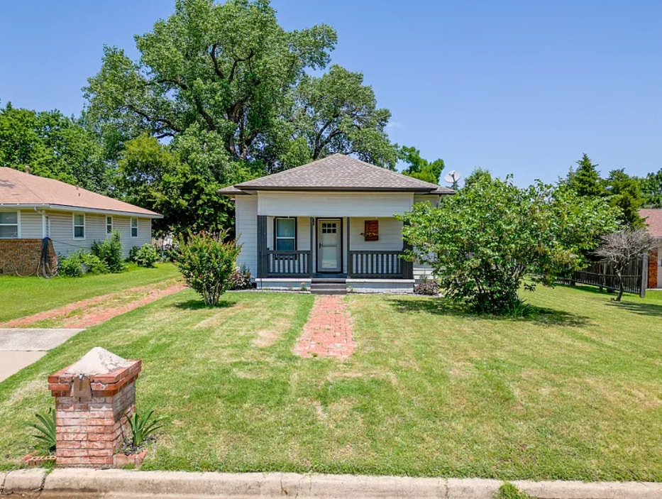 Primary Photo - 3533 NW 52nd St