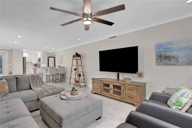 Foto del edificio - 642 12th Ave S