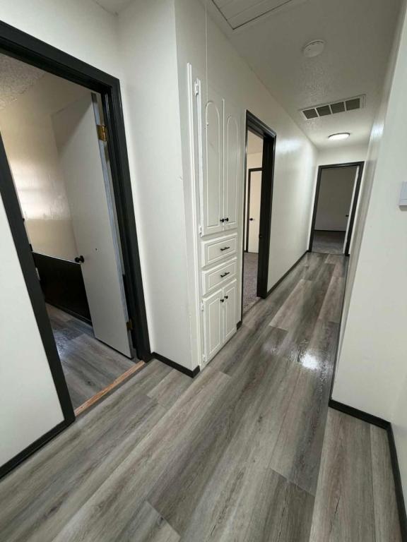 Foto del edificio - 2816 N Crescent Dr