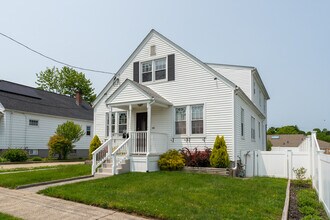 Building Photo - 66 Massachusetts Ave