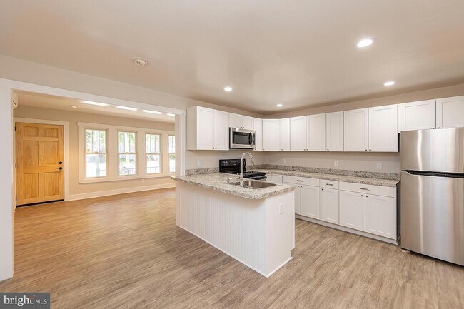 Foto del edificio - 550 N Loudoun St