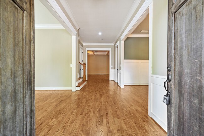 Foto del edificio - 4522 Gateway Ct