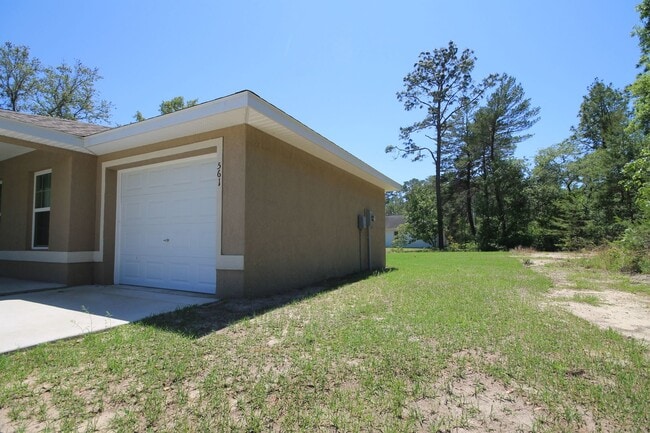Building Photo - BEAUTIFUL 3 Bd/2Ba Home!!
