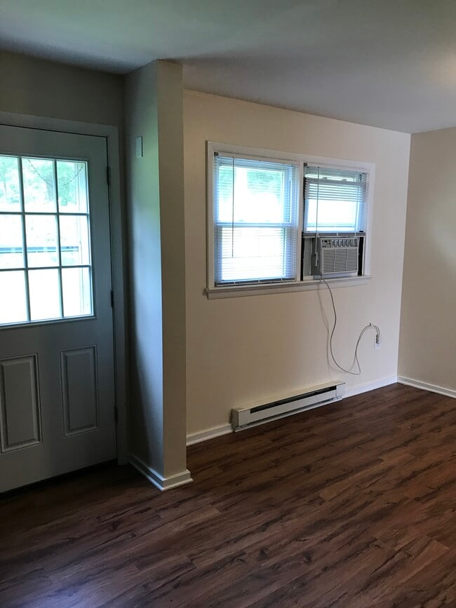Building Photo - 508 Berkshire Ln
