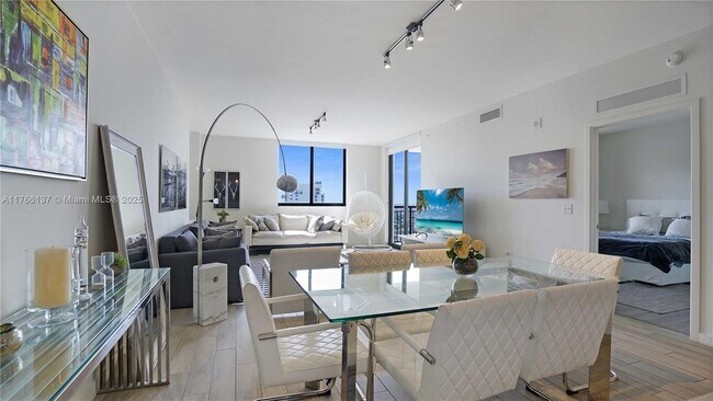 Foto del edificio - 999 SW 1st Ave
