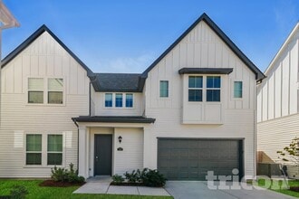 Building Photo - 9835 Willow Creek Commerce Dr