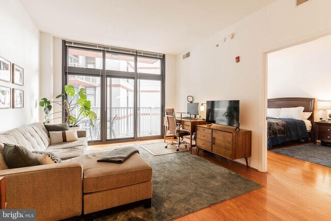 Foto del edificio - 2120 Vermont Ave NW