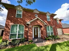 Building Photo - 11407 Sagecreek Dr