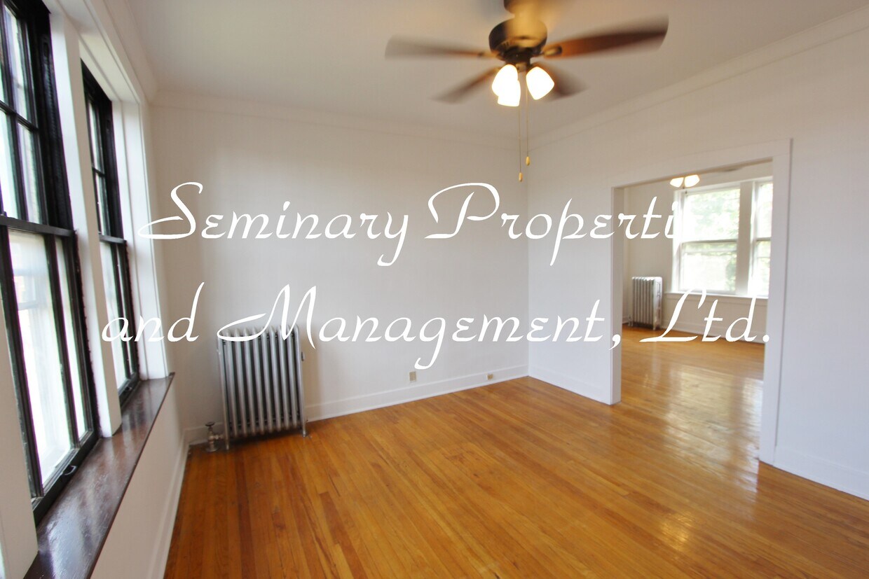 Primary Photo - 2305 W Wilson Ave