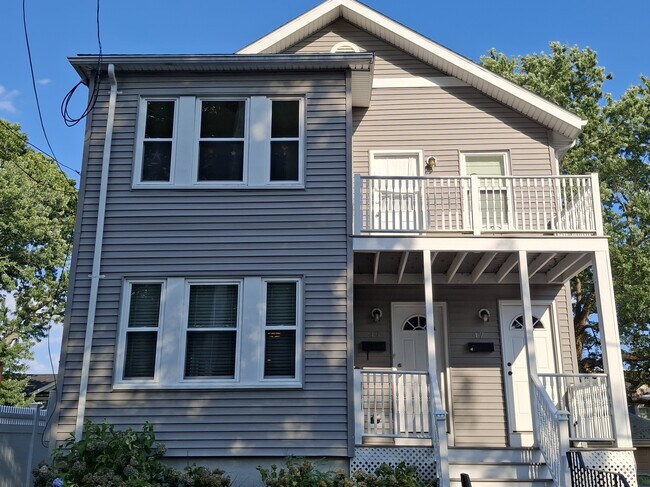 Foto del edificio - 49 Hersom St