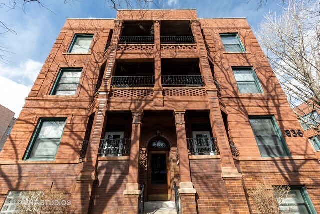 Foto principal - 836 W Lakeside Pl