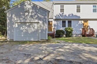 Building Photo - 90 Waterhouse Rd