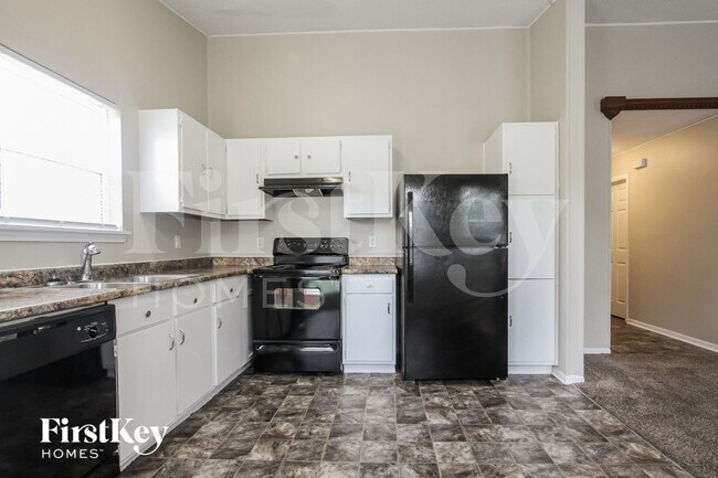 Foto del edificio - 6479 Hazelhatch Dr