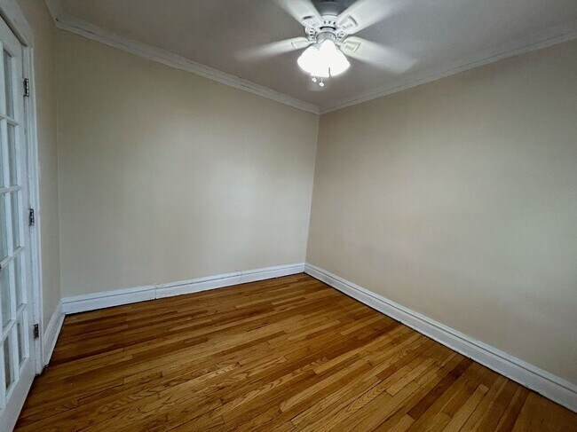 Foto del edificio - 3902 W Argyle St