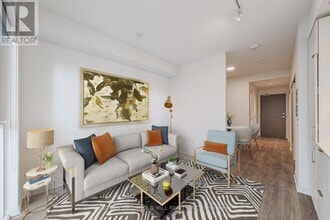 Building Photo - 20 Richardson St