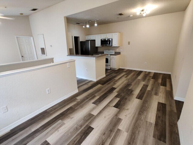 Foto del edificio - 858 Grand Regency Pointe