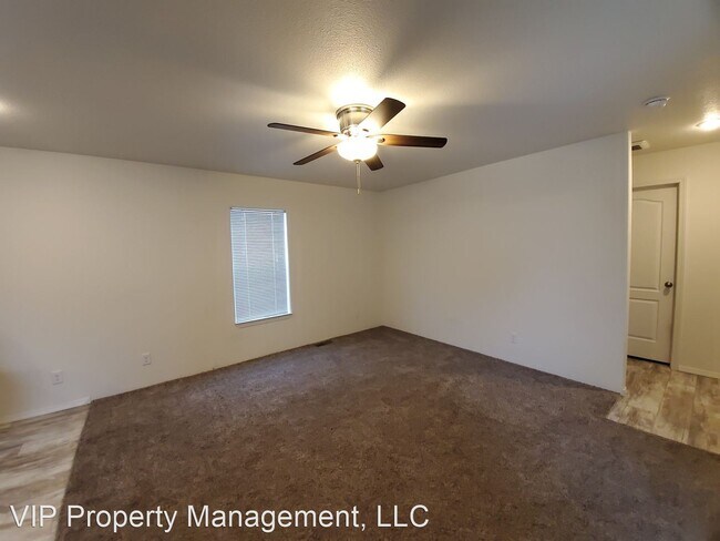 Foto del edificio - 2 br, 2 bath House - 1913 W Dartmouth Circle