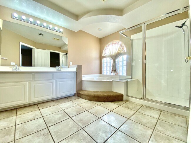 Foto del edificio - Beautiful 2-story single-family house