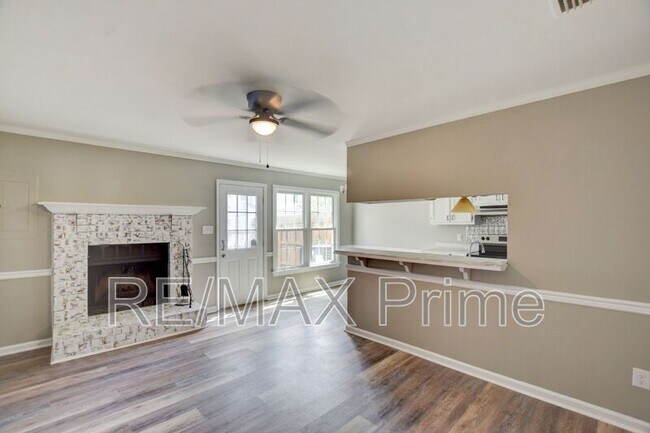 Building Photo - 5519 Baccalaureate Dr
