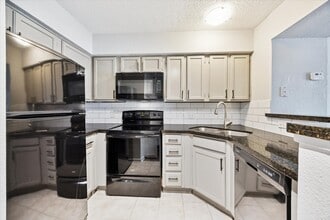 Building Photo - 1710 W T C Jester Blvd