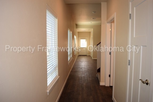 Foto del edificio - BRAND NEW Bungalow Cottage!