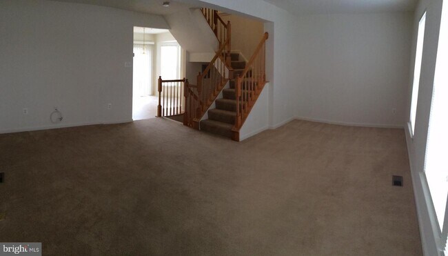 Building Photo - 7124 Fox Harbor Way