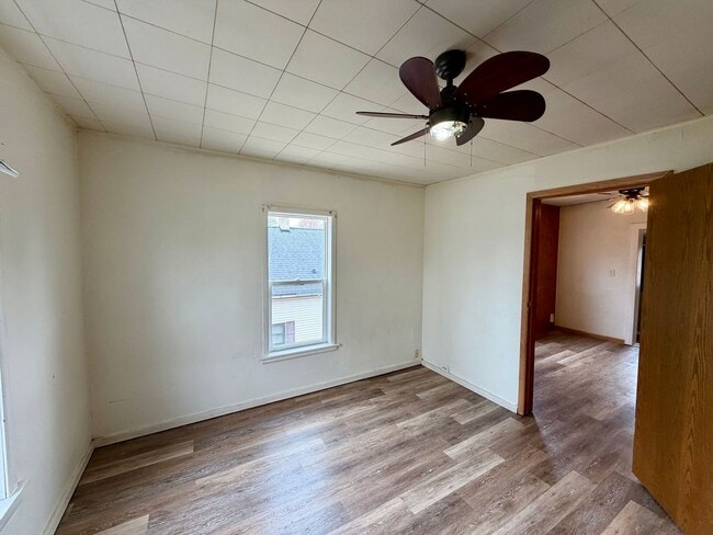 Building Photo - 1120 S 12th Ave Ct