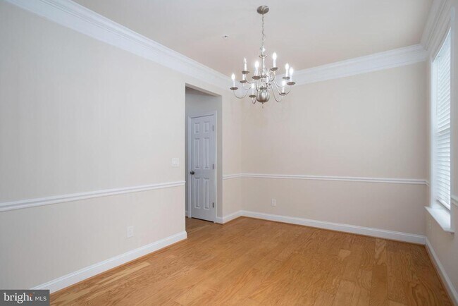 Foto del edificio - 327 Sydney Ln