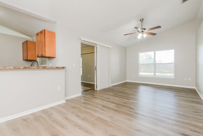 Foto del edificio - 16 Dorset Dr