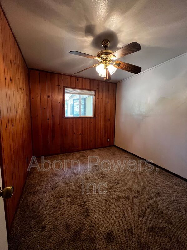 Foto del edificio - 520 Fowler Ln