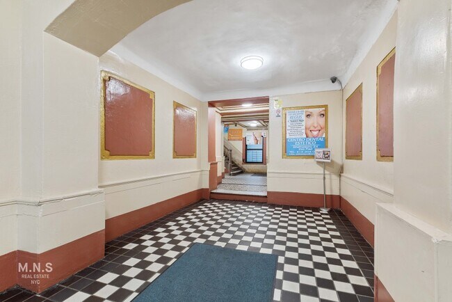 Foto del edificio - 232 Sherman Ave