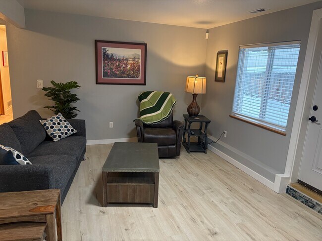 Sala de estar - 7231 E Chester Heights Cir