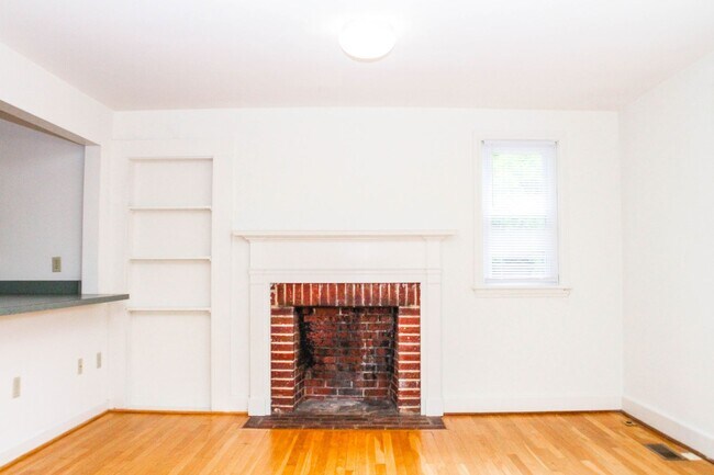 Foto del edificio - 2515 Plateau Rd