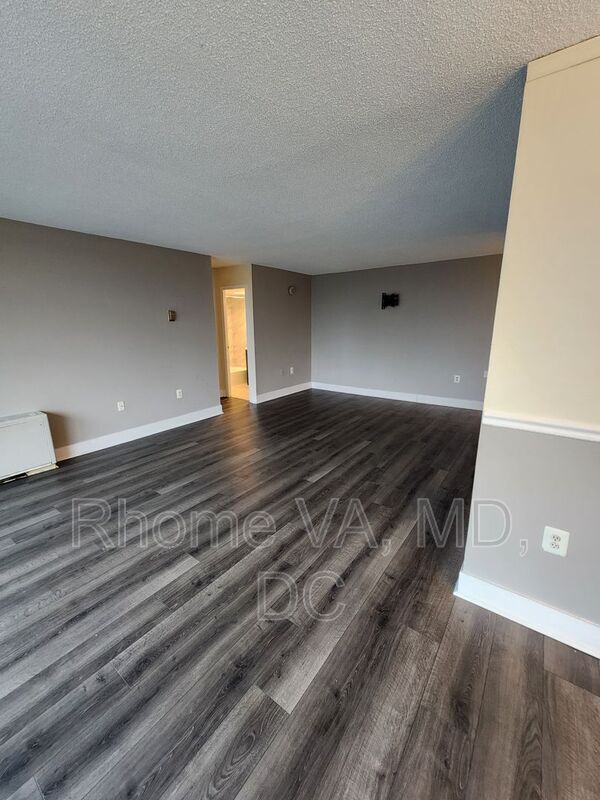 Building Photo - 2500 N. Van Dorn St.