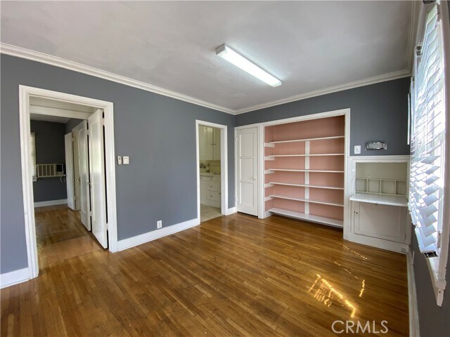 Foto del edificio - 1714 Gillette Crescent